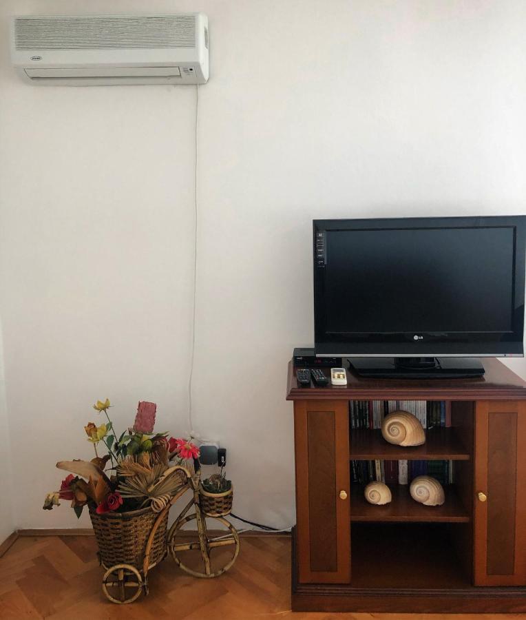 Casa Di Zanjic Apartamento Luštica Exterior foto